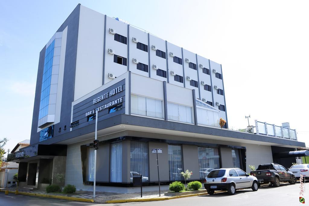 Regente Hotel Unai Ngoại thất bức ảnh